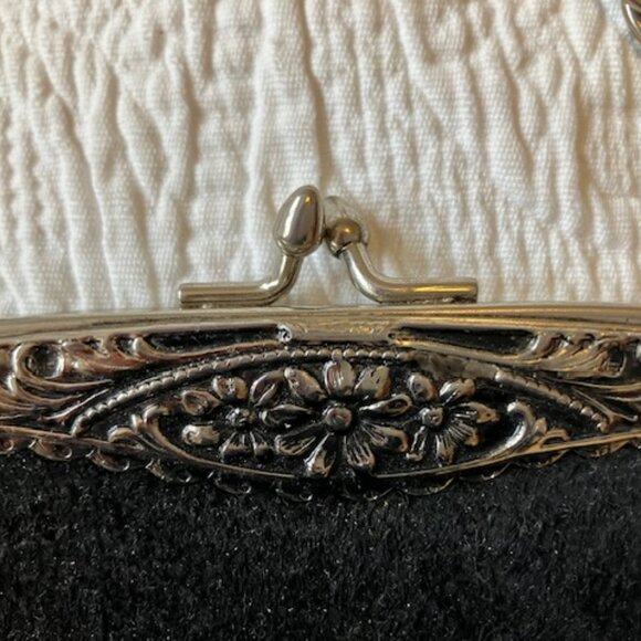 Vintage Black Suede Purse - Picture 6 of 8